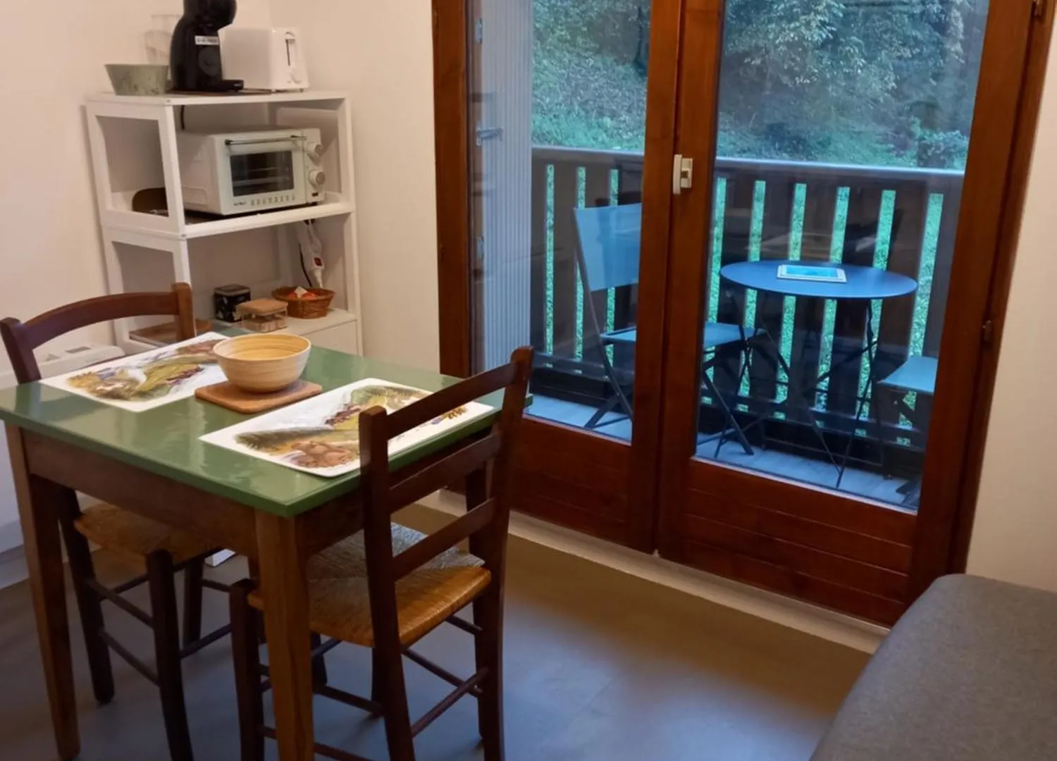Appartement Petit Nid Douillet , T1 Avec Cuisine Independante, Au Calme, Proche Centre Ville Bagnères-de-Luchon